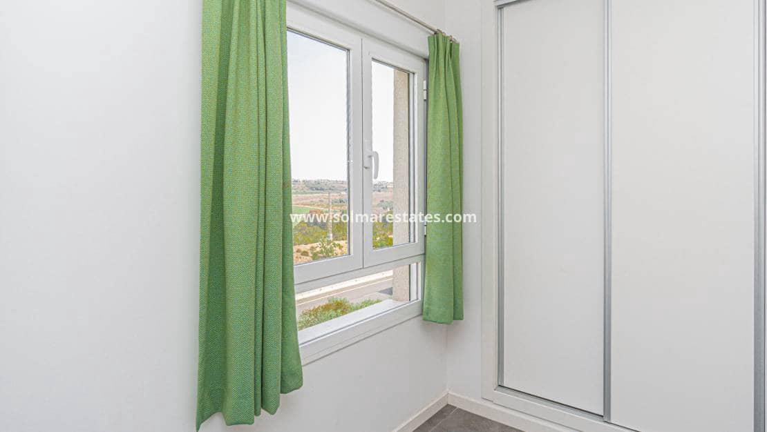 3 chambre Appartement à vendre à Campoamor avec piscine - 219 000 € (Ref: 9194742)