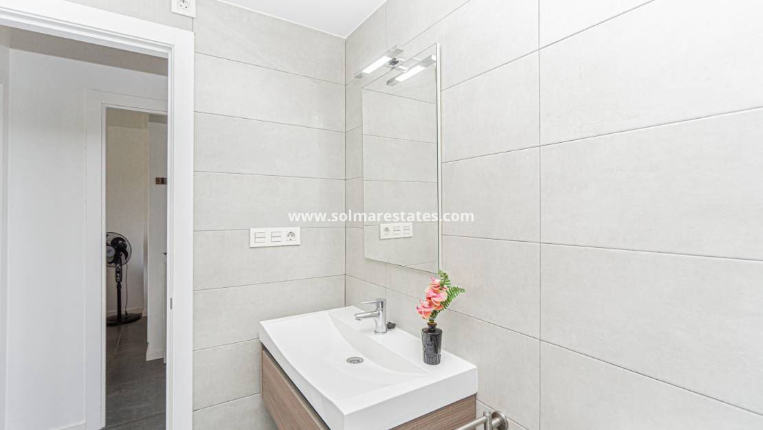 3 chambre Appartement à vendre à Campoamor avec piscine - 219 000 € (Ref: 9194742)