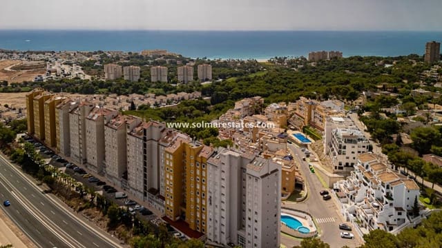 3 slaapkamer Appartement te koop in Dehesa de Campoamor, Orihuela met zwembad - € 219.000 (Ref: 9194742)