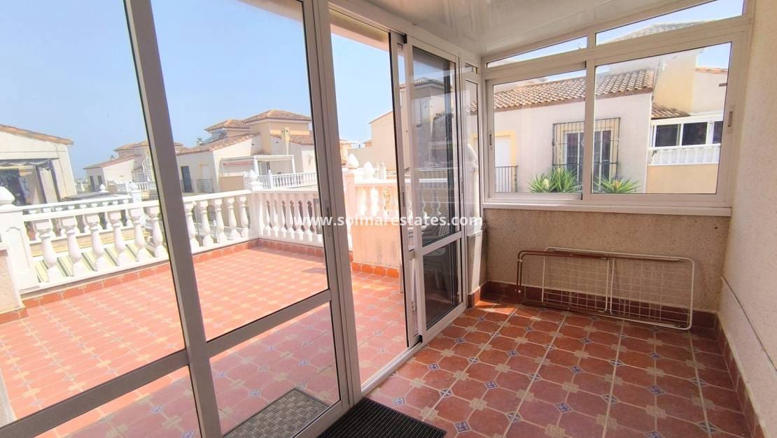 3 chambre Villa/Maison à vendre à Algorfa avec piscine - 169 950 € (Ref: 9196206)