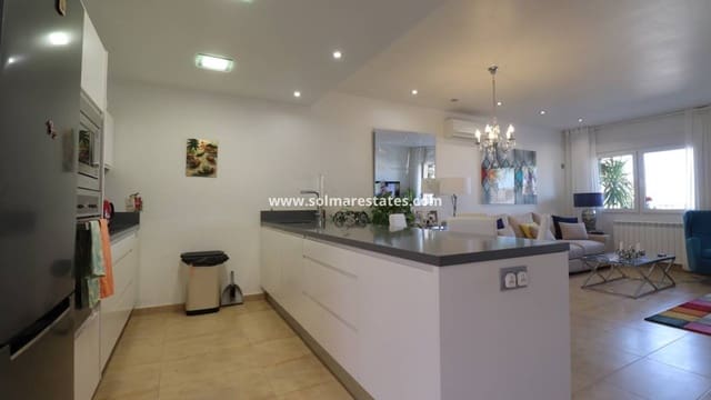 3 Zimmer Doppelhaus zu verkaufen in Benijófar mit Pool - 239.950 € (Ref: 9196210)