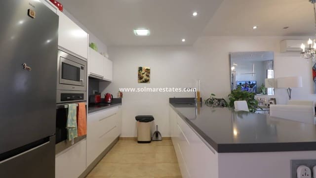 3 Zimmer Doppelhaus zu verkaufen in Benijófar mit Pool - 239.950 € (Ref: 9196210)