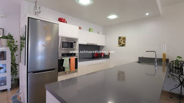 3 Zimmer Doppelhaus zu verkaufen in Benijófar mit Pool - 239.950 € (Ref: 9196210)