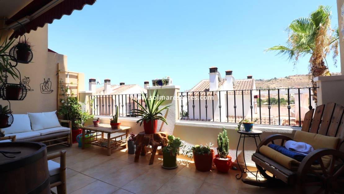 3 soverom Kjedet enebolig til salgs i Benijofar med svømmebasseng - € 239 950 (Ref: 9196210)