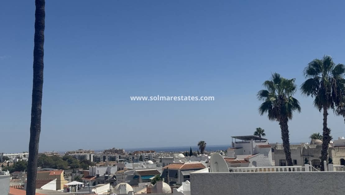 2 soverom Villa til salgs i Blue Lagoon med svømmebasseng - € 265 000 (Ref: 9197112)