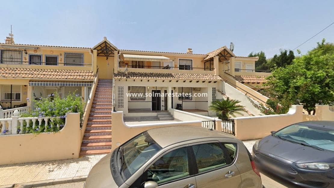 2 Zimmer Apartment zu verkaufen in Villamartin mit Pool - 129.000 € (Ref: 9203075)