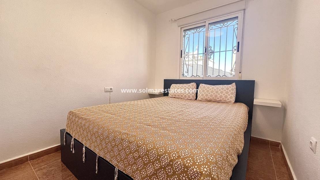 3 slaapkamer Huis te koop in Los Montesinos met zwembad - € 199.999 (Ref: 9204152)