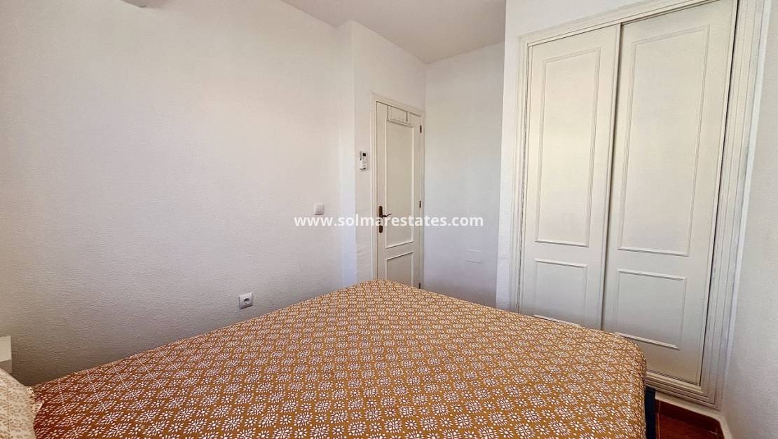 3 slaapkamer Huis te koop in Los Montesinos met zwembad - € 199.999 (Ref: 9204152)