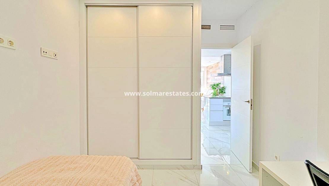 3 chambre Maison de Ville à vendre à Los Balcones avec piscine - 339 000 € (Ref: 9205297)