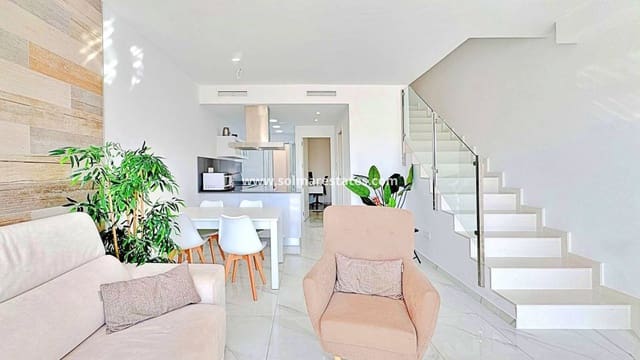 3 chambre Maison de Ville à vendre à Los Balcones avec piscine - 339 000 € (Ref: 9205297)