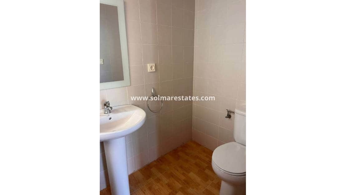 3 makuuhuone Omakotitalo myytävänä paikassa Dona Pepa mukana uima-altaan - 227 000 € (Ref: 9205298)