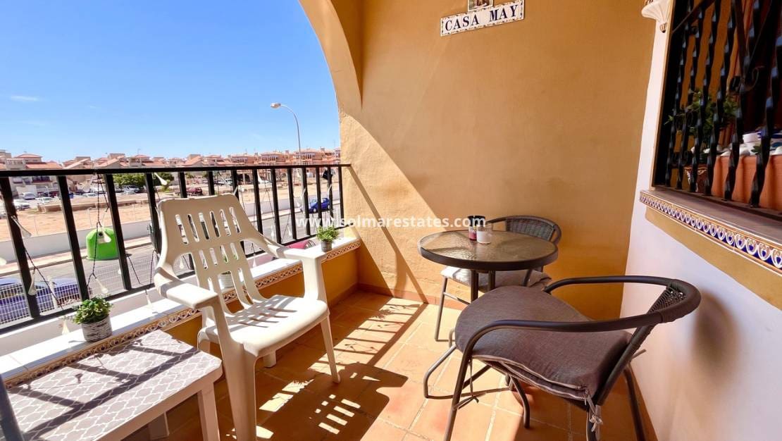 2 Zimmer Apartment zu verkaufen in Playa Flamenca - 119.000 € (Ref: 9205643)