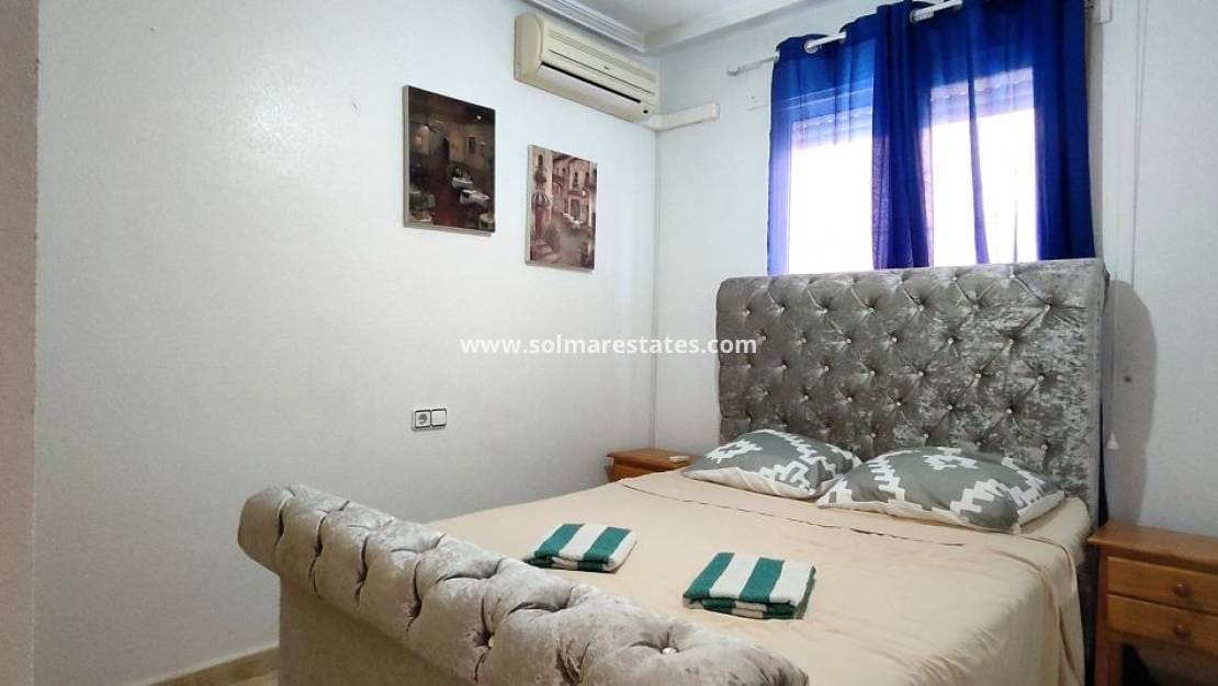 3 soverom Hus til salgs i Cabo Roig med svømmebasseng - € 234 900 (Ref: 9207363)