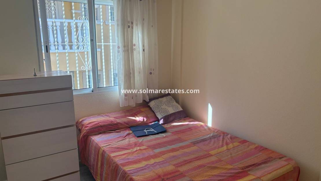 Apartamento de 2 habitaciones en Algorfa en venta con piscina - 145.000 € (Ref: 9207504)