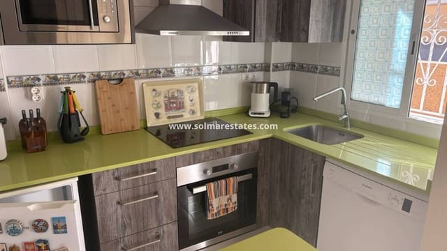 Apartamento de 2 habitaciones en Algorfa en venta con piscina - 145.000 € (Ref: 9207504)