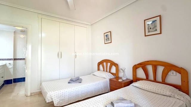 2 Zimmer Apartment zu verkaufen in Villamartin, Orihuela mit Pool - 199.000 € (Ref: 9208679)