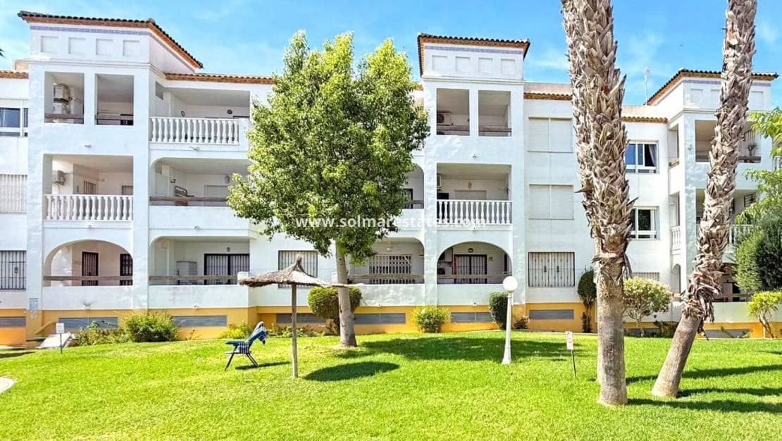 2 Zimmer Apartment zu verkaufen in Villamartin mit Pool - 199.000 € (Ref: 9208679)