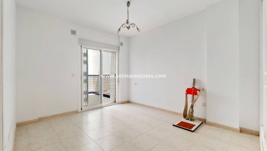 3 sypialnia Dom na sprzedaż w Dona Pepa z basenem - 269 900 € (Ref: 9208680)