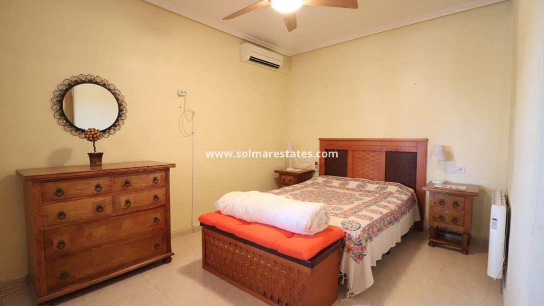 3 soverom Villa til salgs i Catral med svømmebasseng - € 375 000 (Ref: 9209304)