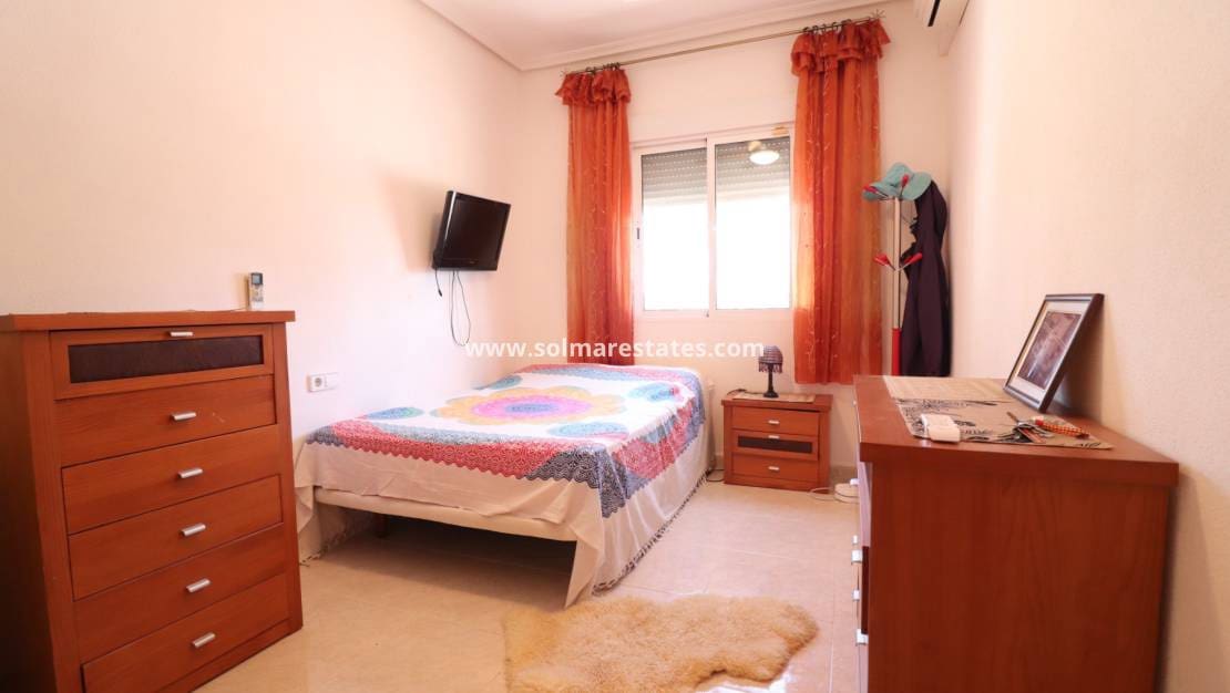 3 soverom Villa til salgs i Catral med svømmebasseng - € 375 000 (Ref: 9209304)