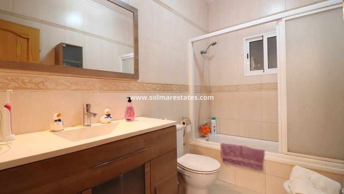 3 soverom Villa til salgs i Catral med svømmebasseng - € 375 000 (Ref: 9209304)