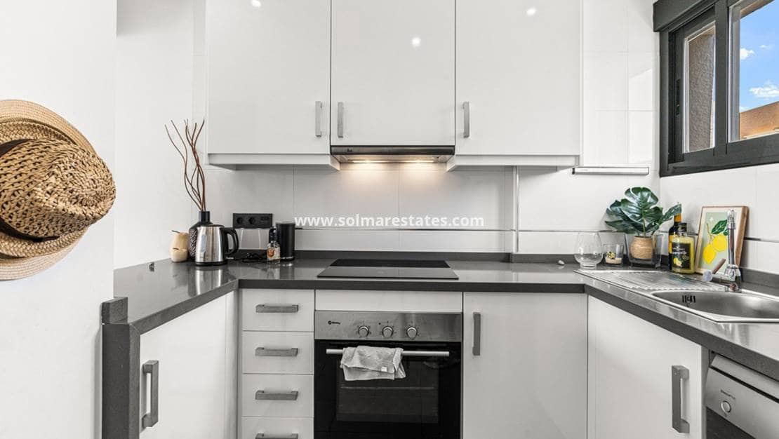 2 chambre Appartement à vendre à La Zenia avec piscine - 319 000 € (Ref: 9211544)