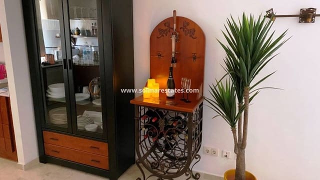 2 quarto Apartamento para venda em Punta Prima, Torrevieja com piscina - 330 000 € (Ref: 9215805)