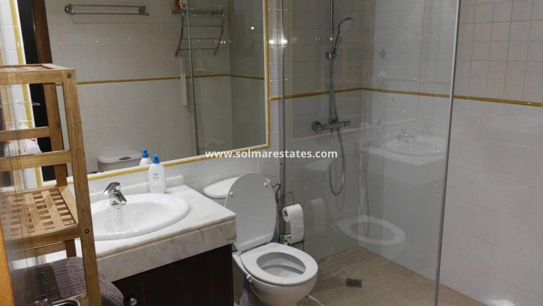 2 bedroom Apartment for sale in Punta Prima with pool - € 330,000 (Ref: 9215805)