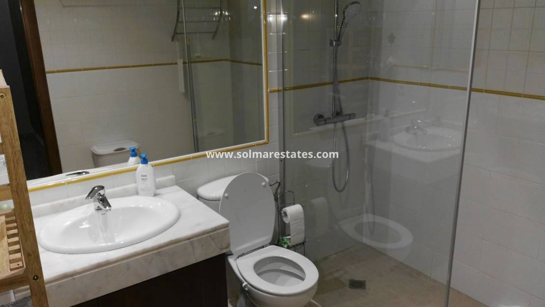 2 bedroom Apartment for sale in Punta Prima with pool - € 330,000 (Ref: 9215805)