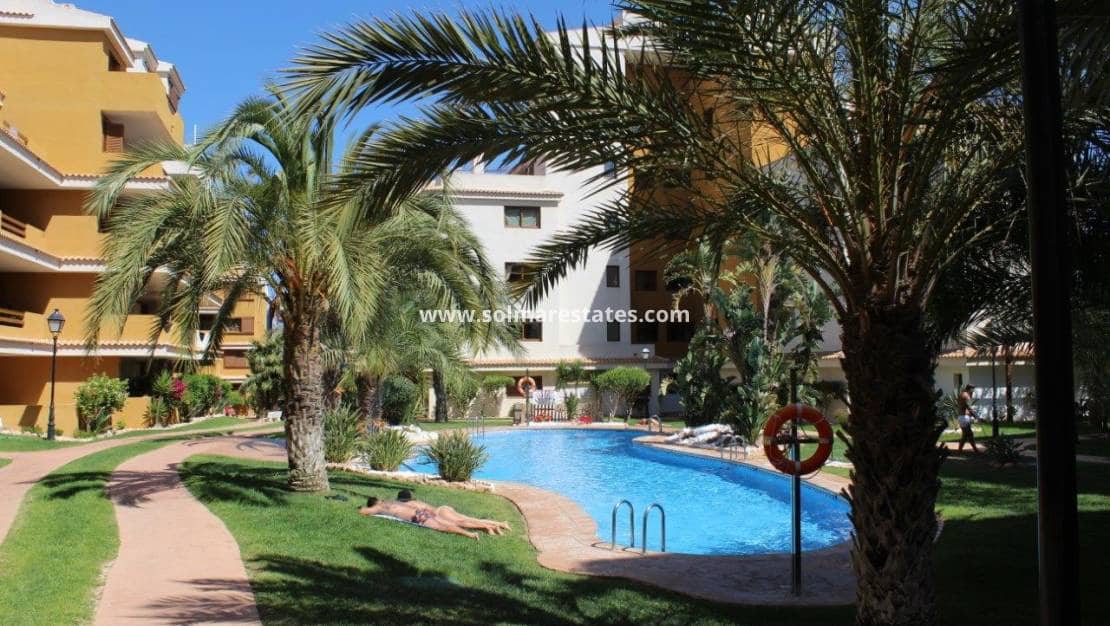 2 bedroom Apartment for sale in Punta Prima with pool - € 330,000 (Ref: 9215805)