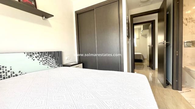 2 quarto Apartamento para venda em Villamartin, Orihuela com piscina - 215 000 € (Ref: 9216849)