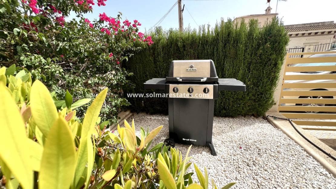 2 quarto Apartamento para venda em Villamartin com piscina - 215 000 € (Ref: 9216849)