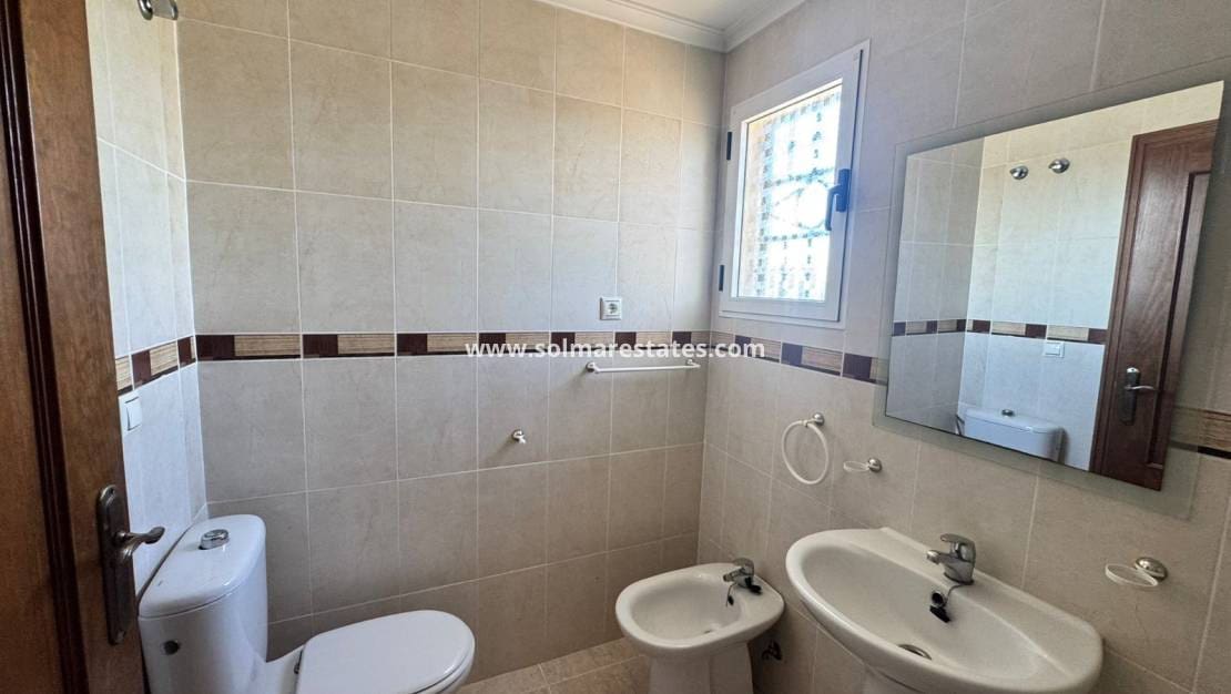 2 soveværelse Lejlighed til salg i Los Altos med swimmingpool - € 139.000 (Ref: 9219159)