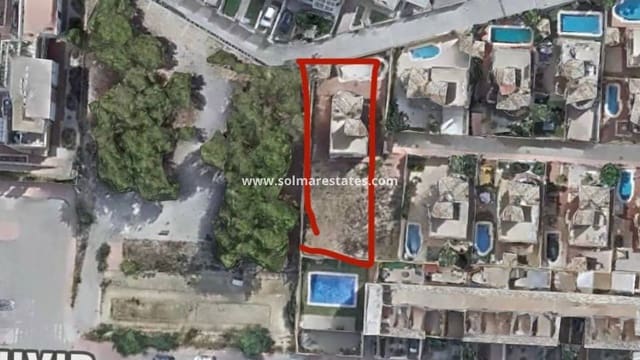 4 chambre Villa/Maison à vendre à Villamartin, Orihuela avec piscine - 330 000 € (Ref: 9221373)