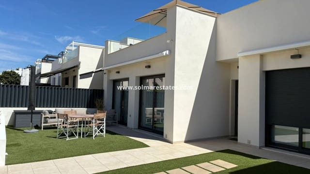 3 Zimmer Villa zu verkaufen in Pinar de Campoverde, Pilar de la Horadada mit Pool - 319.900 € (Ref: 9221376)