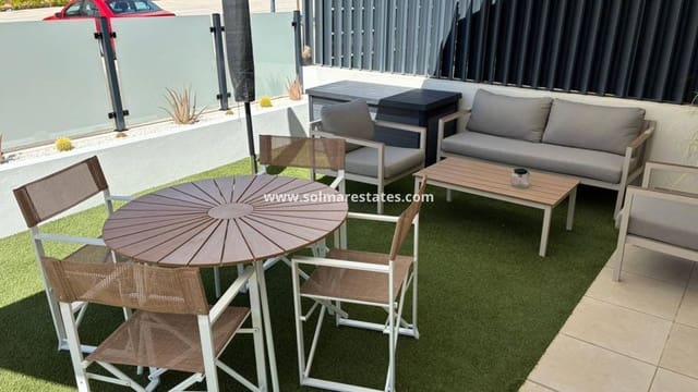 3 Zimmer Villa zu verkaufen in Pinar de Campoverde, Pilar de la Horadada mit Pool - 319.900 € (Ref: 9221376)