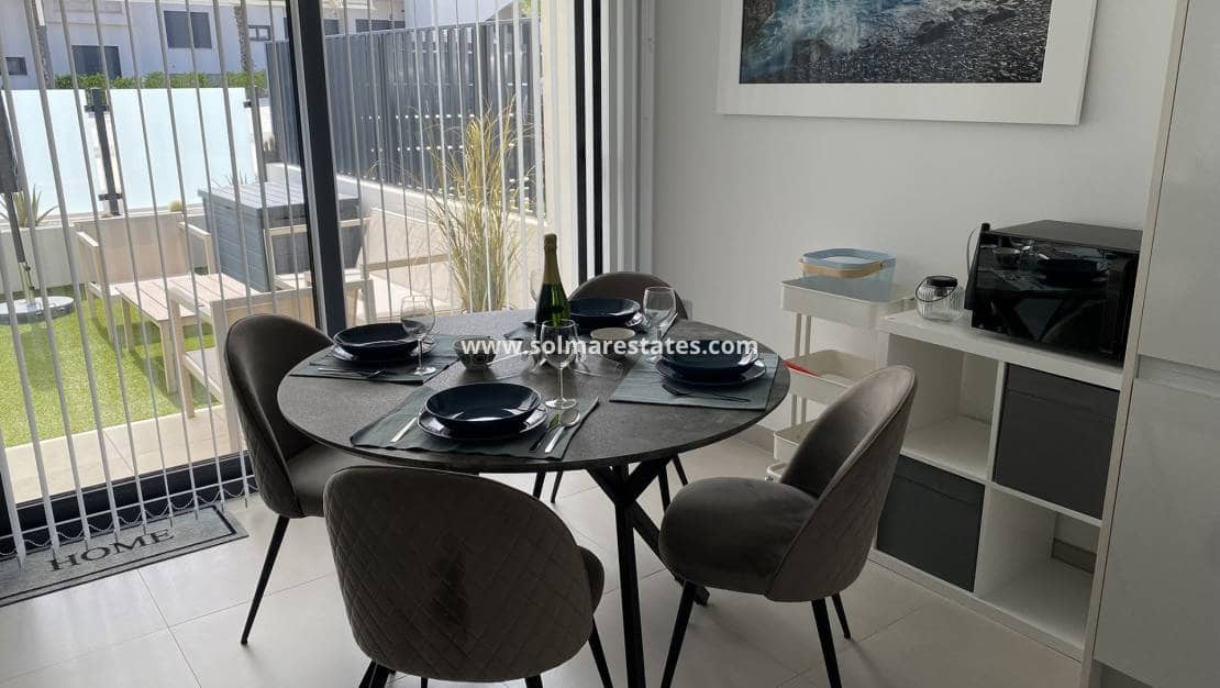 3 chambre Villa/Maison à vendre à Pilar de la Horadada avec piscine - 319 900 € (Ref: 9221376)