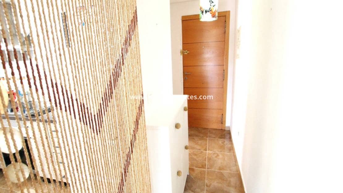 2 bedroom Apartment for sale in Benijofar - € 125,000 (Ref: 9221377)