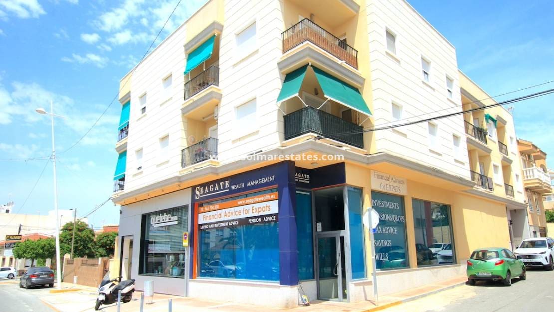 2 bedroom Apartment for sale in Benijofar - € 125,000 (Ref: 9221377)