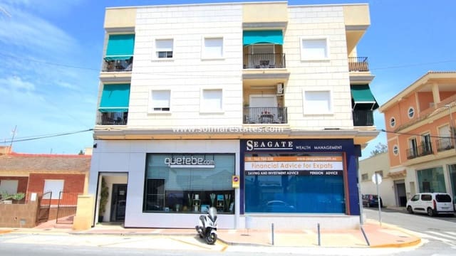 Apartamento de 2 habitaciones en Benijófar en venta - 125.000 € (Ref: 9221377)