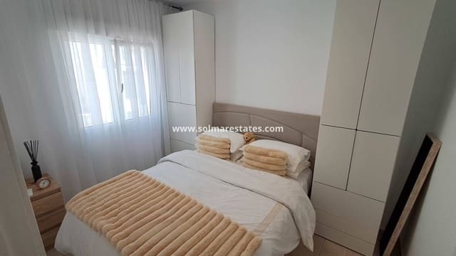 1 Zimmer Apartment zu verkaufen in Villamartin, Orihuela - 119.900 € (Ref: 9237742)