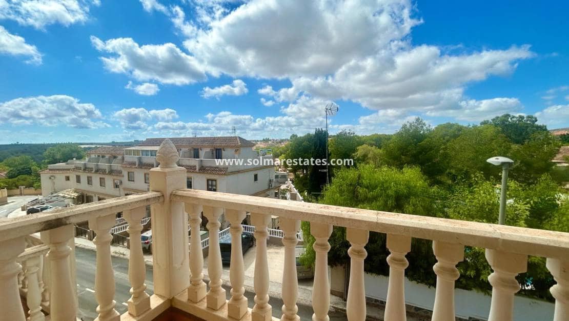 Casa de 2 habitaciones en Algorfa en venta con piscina - 155.000 € (Ref: 9241166)
