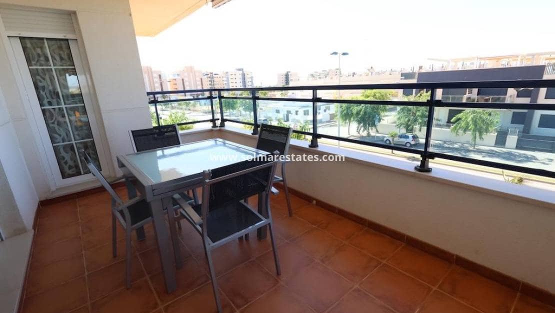 2 slaapkamer Appartement te koop in Pilar de la Horadada met zwembad - € 329.900 (Ref: 9242573)