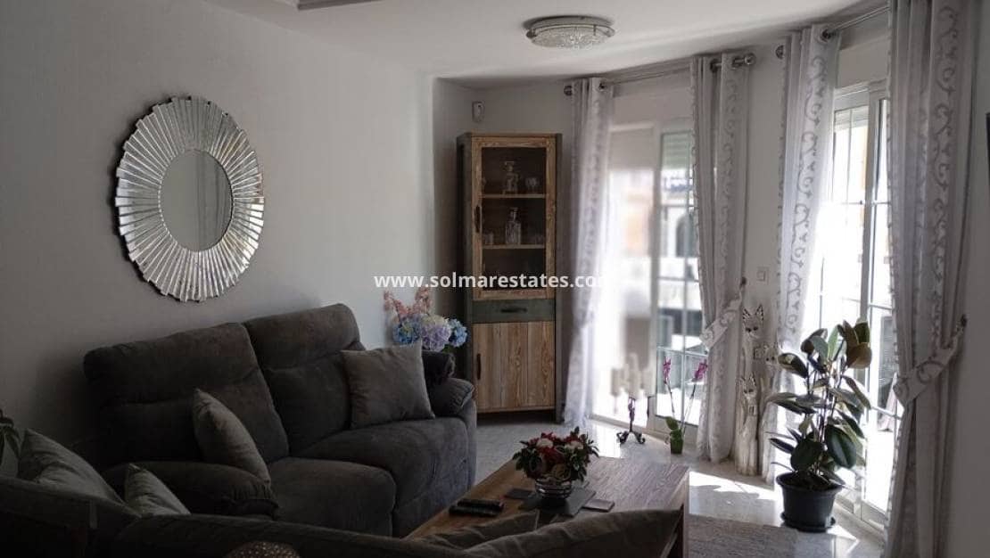 3 bedroom Villa for sale in Villamartin - € 269,995 (Ref: 9248920)