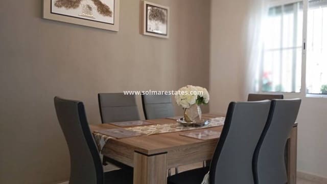 3 Zimmer Villa zu verkaufen in Villamartin, Orihuela - 269.995 € (Ref: 9248920)