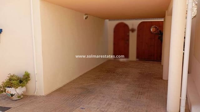 3 Zimmer Villa zu verkaufen in Villamartin, Orihuela - 269.995 € (Ref: 9248920)