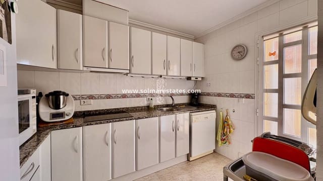 3 quarto Moradia Geminada para venda em Doña Pepa, Rojales com piscina - 249 000 € (Ref: 9256570)