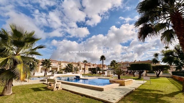 3 quarto Moradia Geminada para venda em Doña Pepa, Rojales com piscina - 249 000 € (Ref: 9256570)