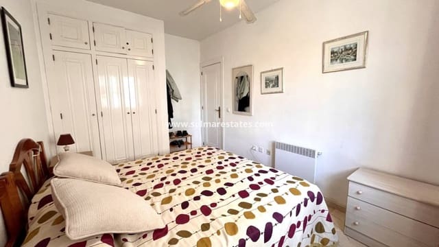 2 makuuhuone Huoneisto myytävänä paikassa Playa Flamenca, Orihuela mukana uima-altaan - 199 999 € (Ref: 9258009)