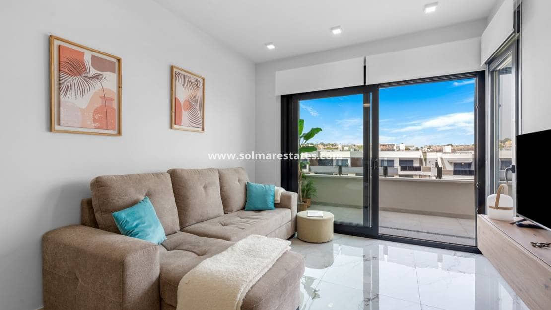 2 bedroom Apartment for sale in Los Altos with pool - € 329,000 (Ref: 9263341)